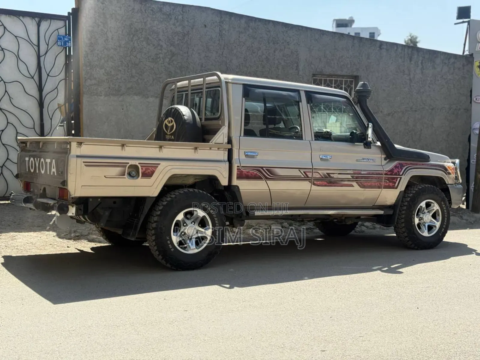 Toyota Land Cruiser 4.5 V8 TD 2017 Blue