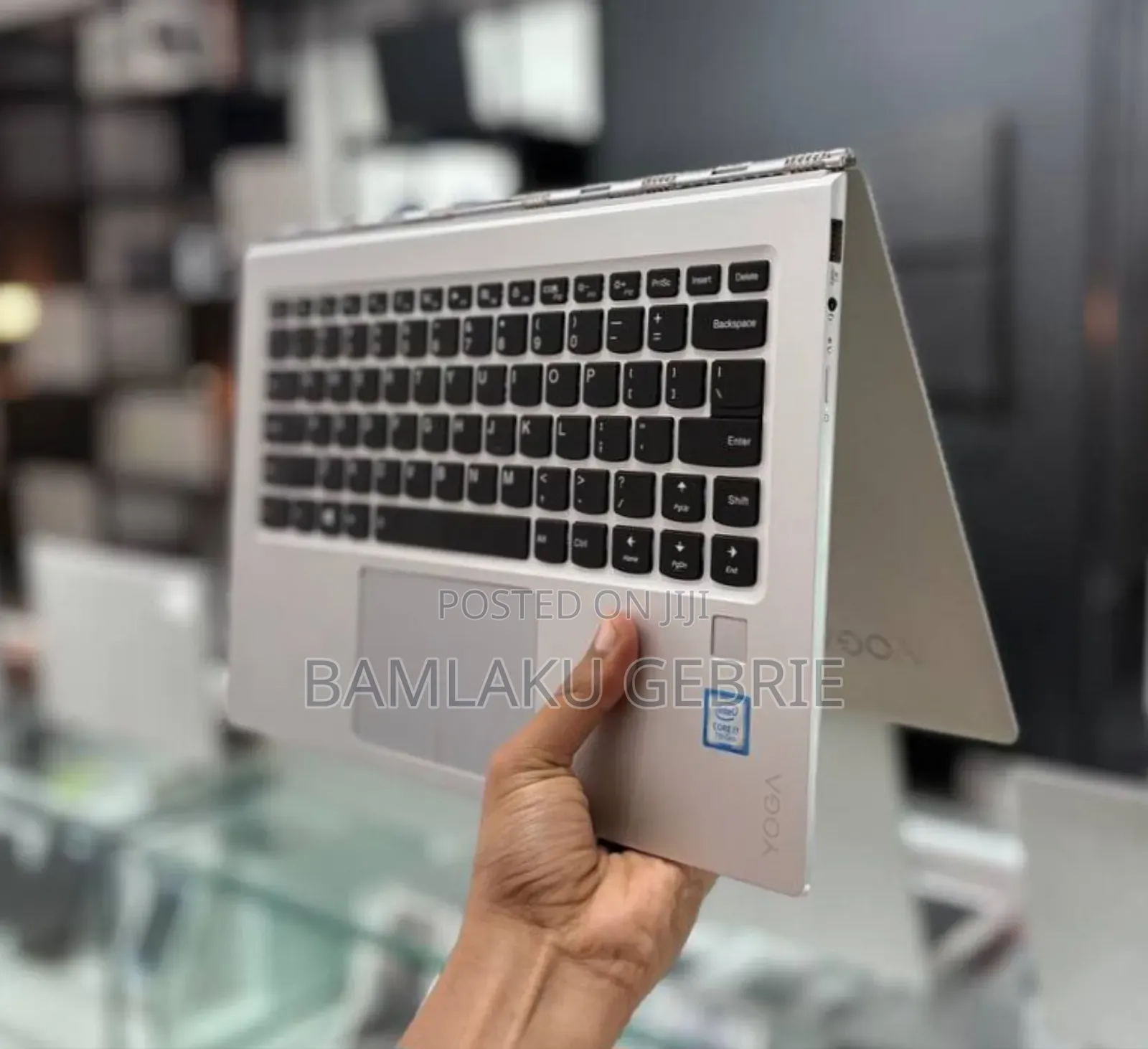 New Laptop Lenovo Yoga 910 8GB Intel Core I7 SSD 512GB