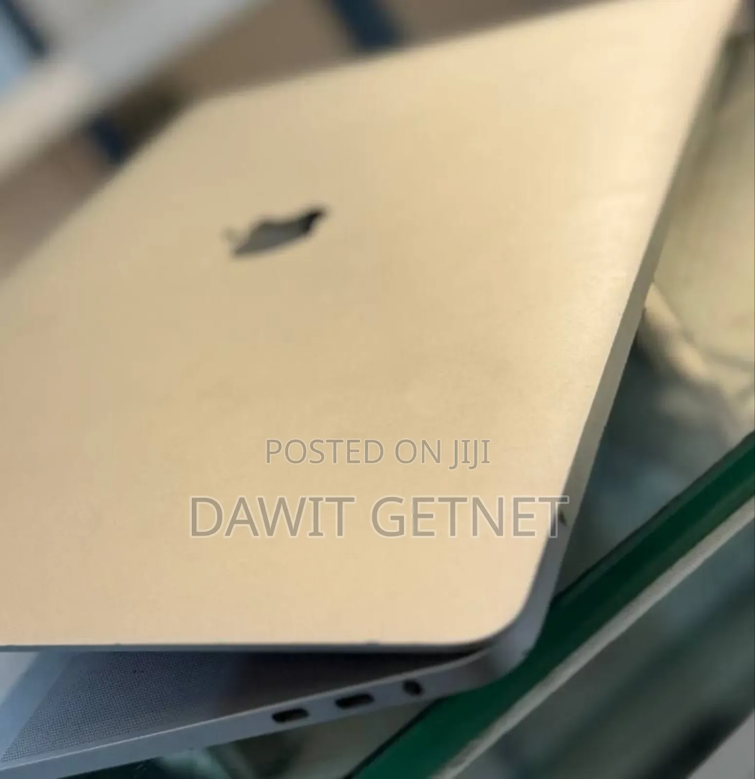 New Laptop Apple MacBook Pro 2019 16GB Intel Core I7 SSD 512GB