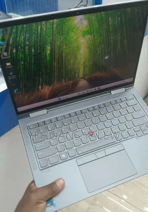 New Laptop Lenovo ThinkPad X1 Yoga Gen 8 32GB Intel Core I7 SSD 512GB