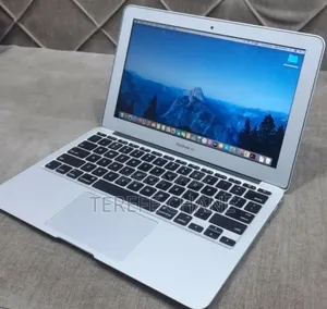 Photo - New Laptop Apple MacBook 2015 4GB Intel Core I5 SSD 128GB