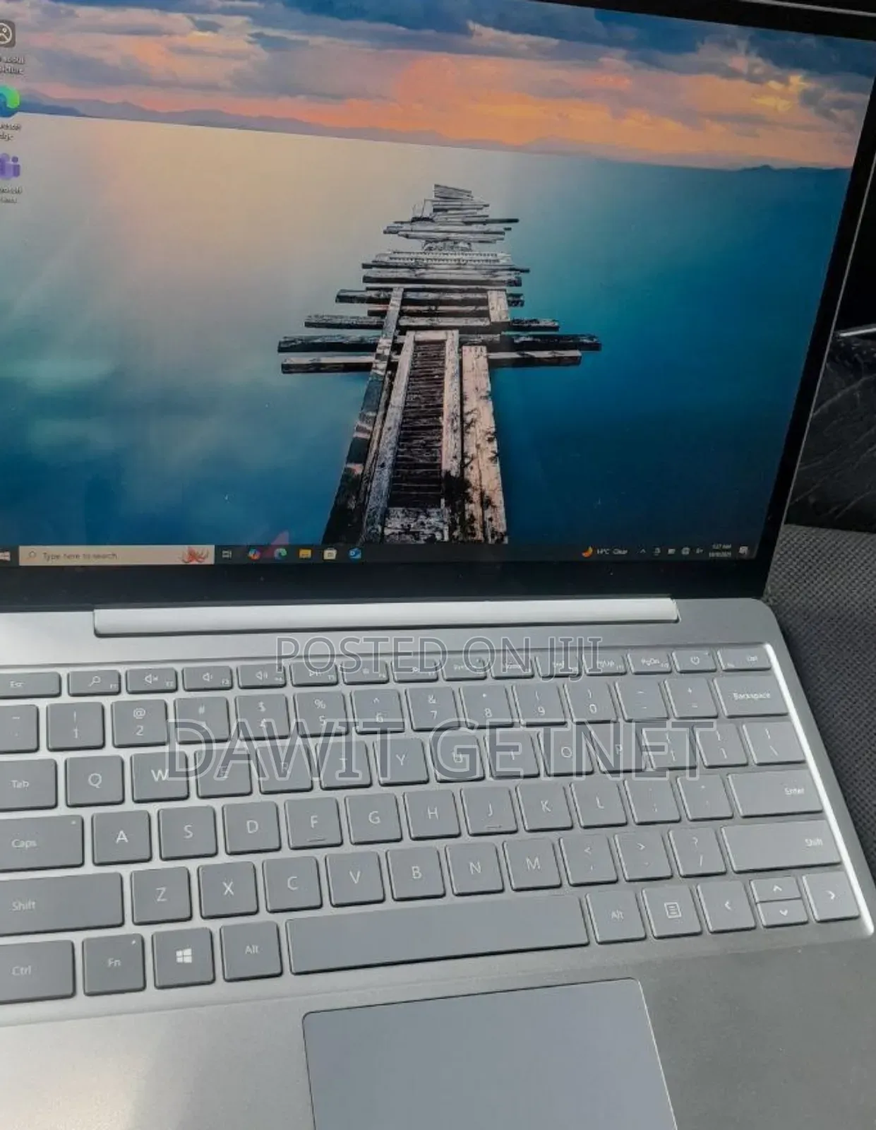 New Laptop Microsoft Surface 4GB Intel Core I5 HDD 256GB