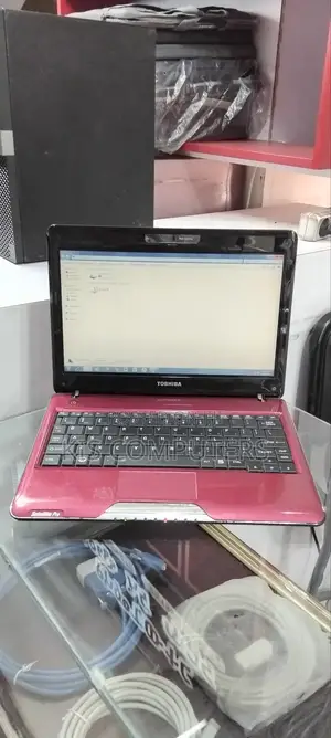 Photo - Laptop Toshiba Satellite C55 4GB Intel Celeron HDD 256GB