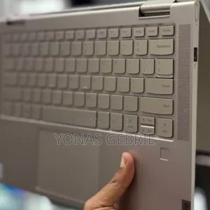 New Laptop Lenovo Yoga C740 8GB Intel Core I5 SSD 512GB
