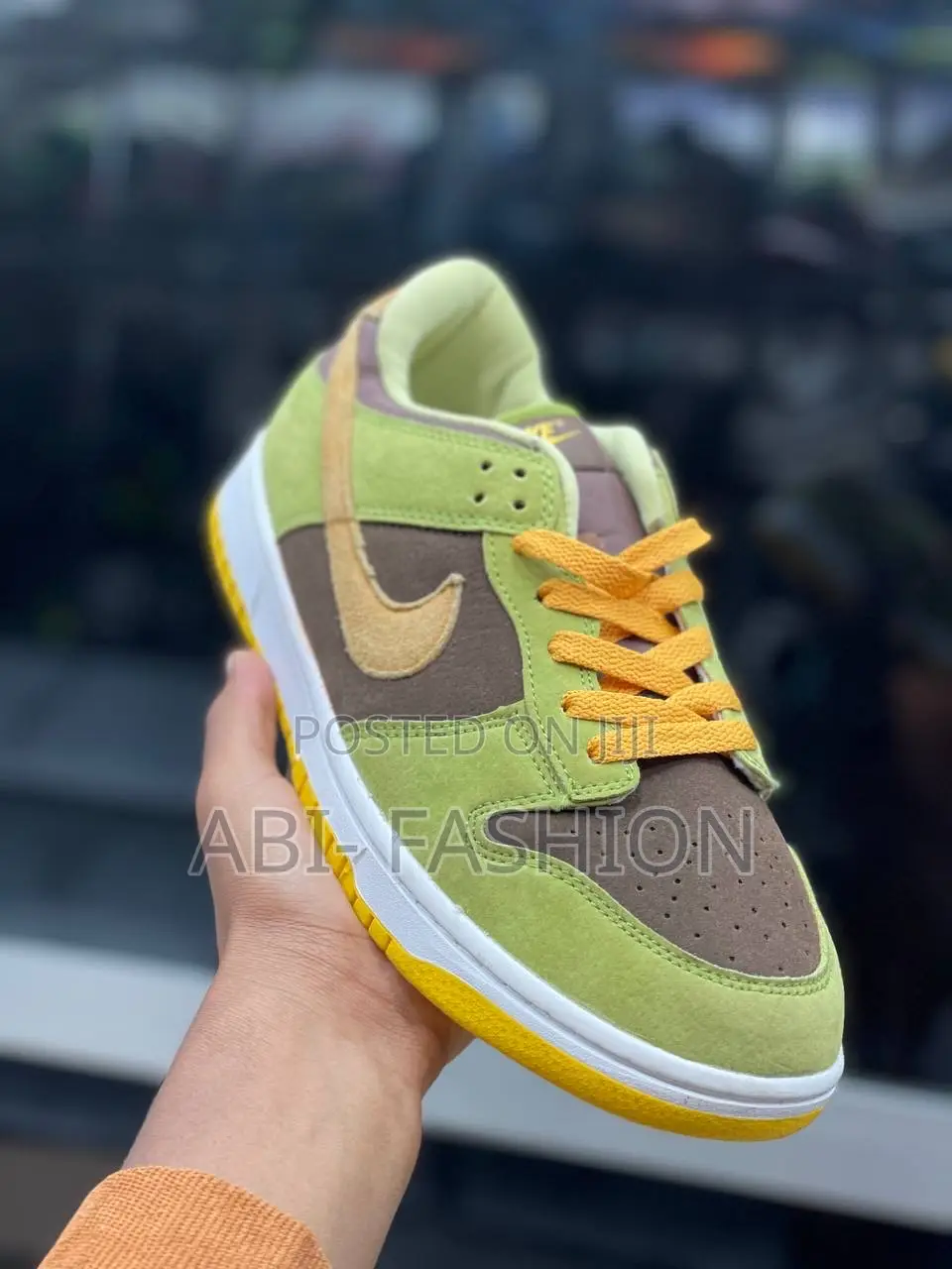 Nike Dunk Low Se "Dusty Olive"