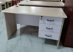 Photo - Quality Office Table Size(1.20cm)