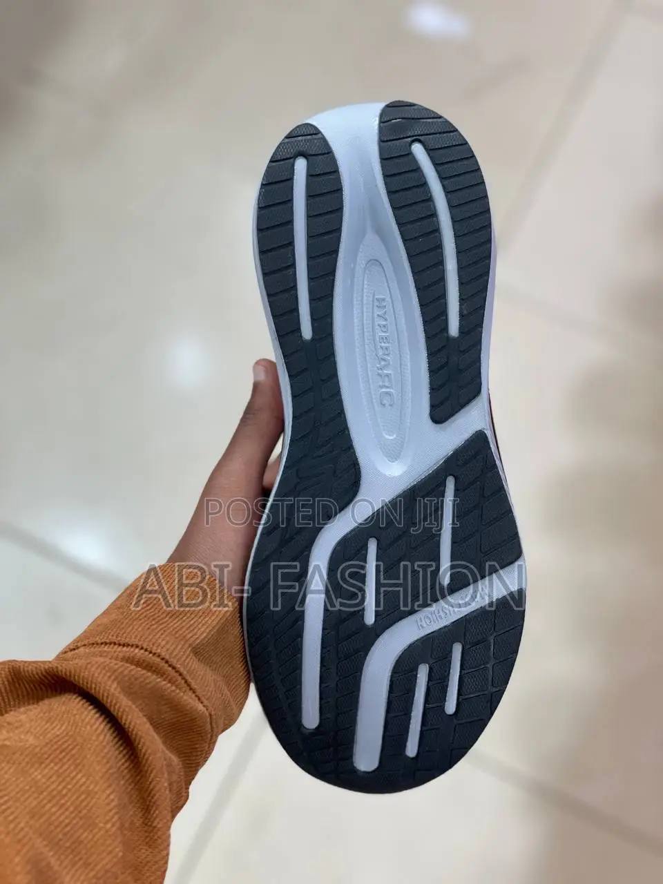 Skechers Arch Fit Sneake Black Colour