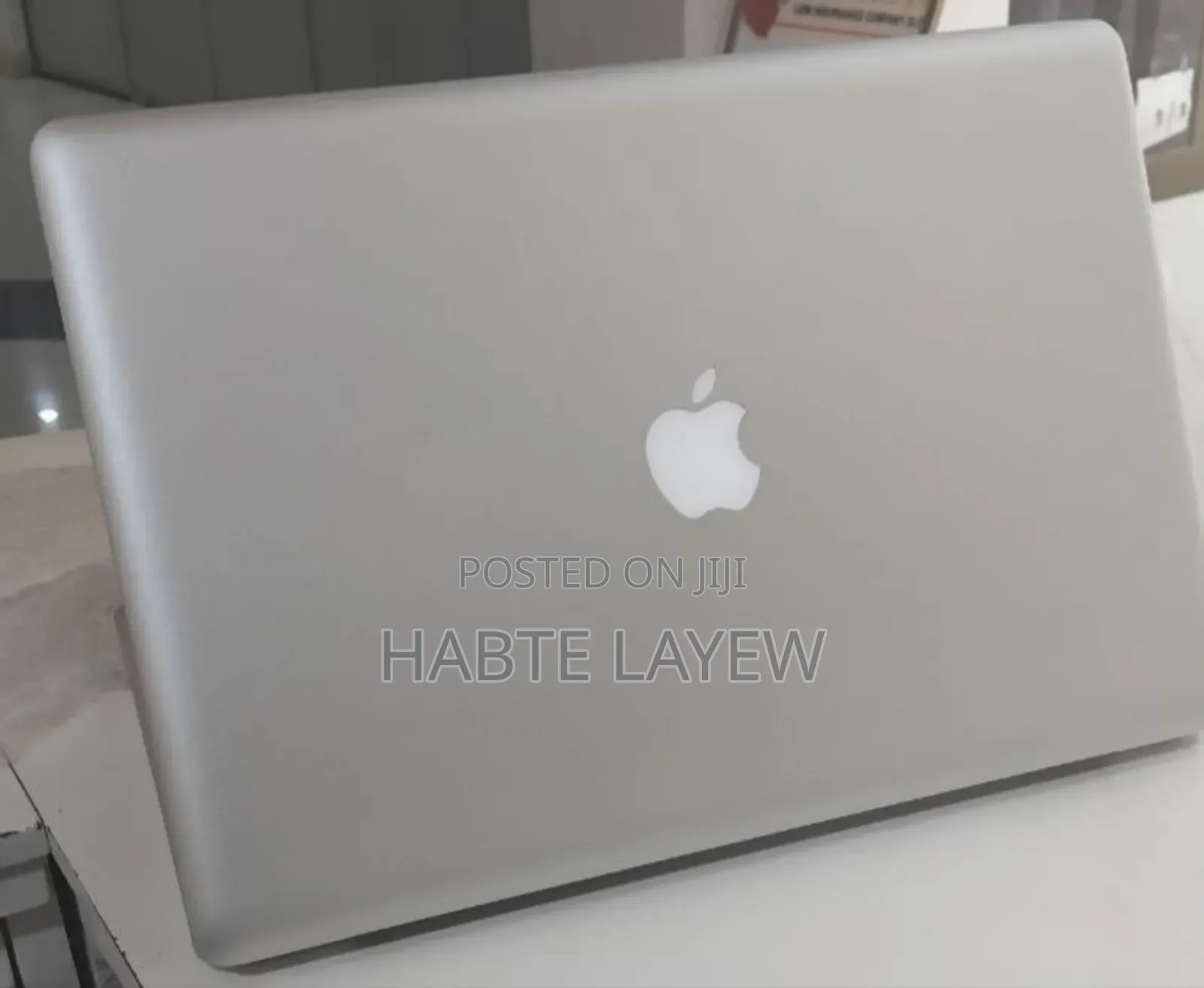 New Laptop Apple MacBook 2011 8GB Intel Core I5 SSD 512GB