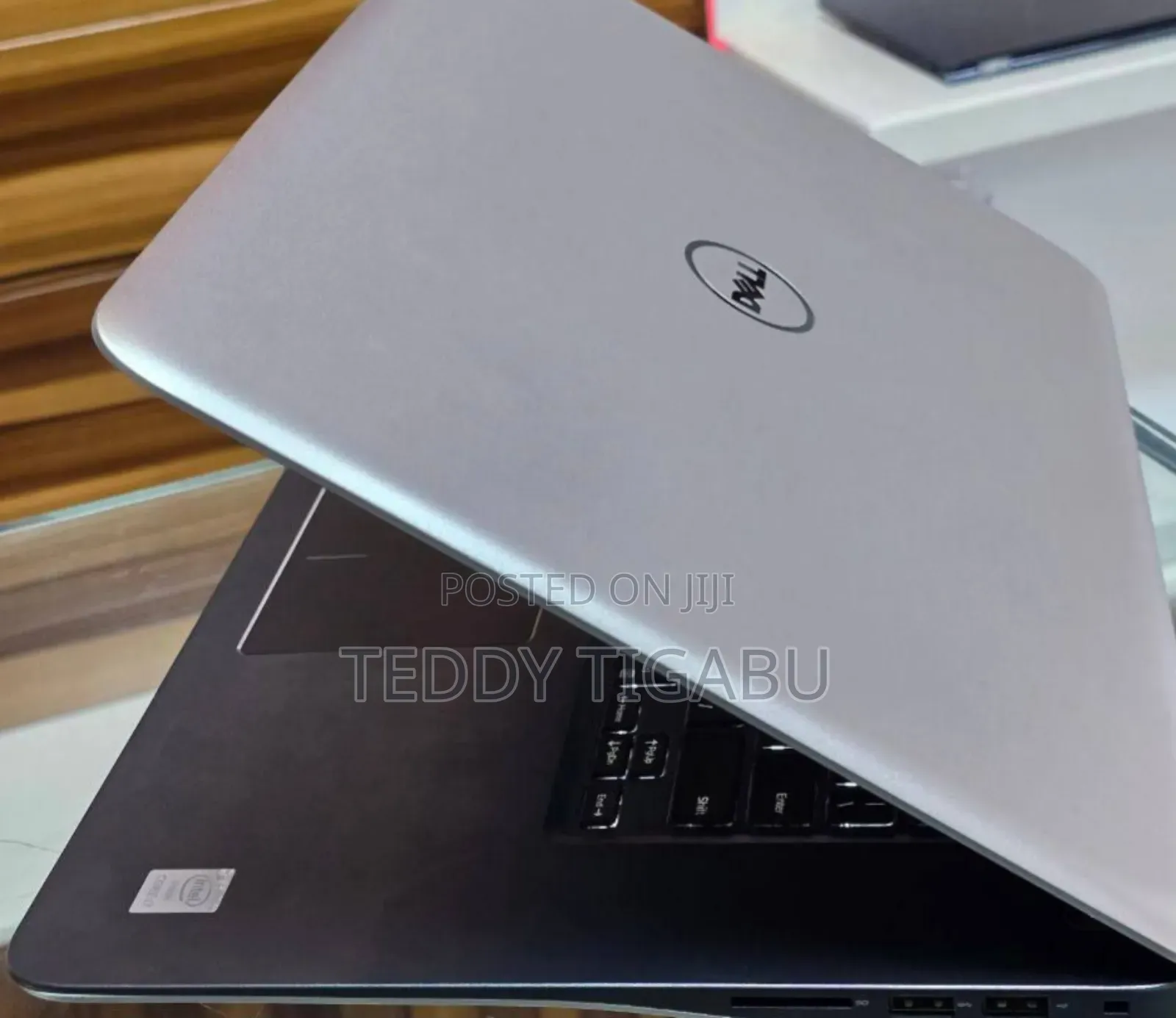 New Laptop Dell 8GB Intel Core I7 SSD 1T