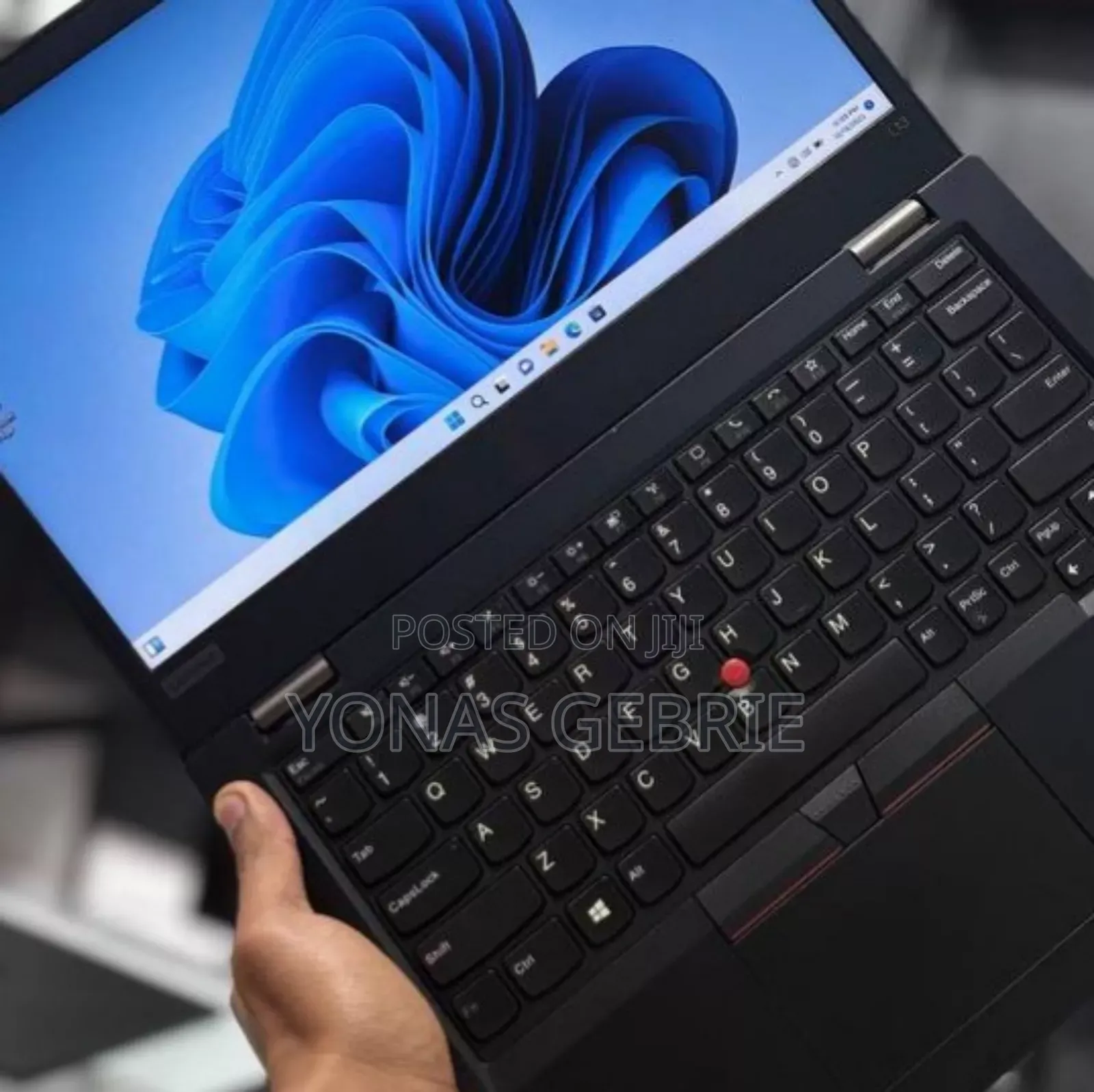 New Laptop Lenovo 8GB Intel Core i5 SSD 256GB
