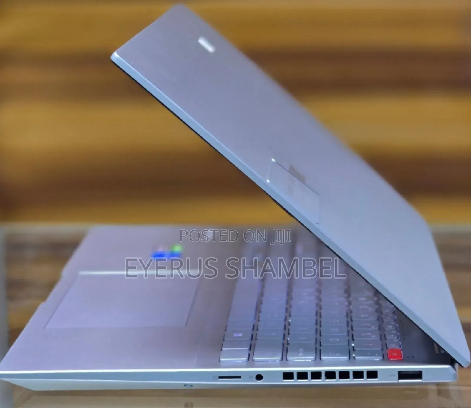 New Laptop Asus Vivobook 16 16GB Intel Core i7 SSD 512GB