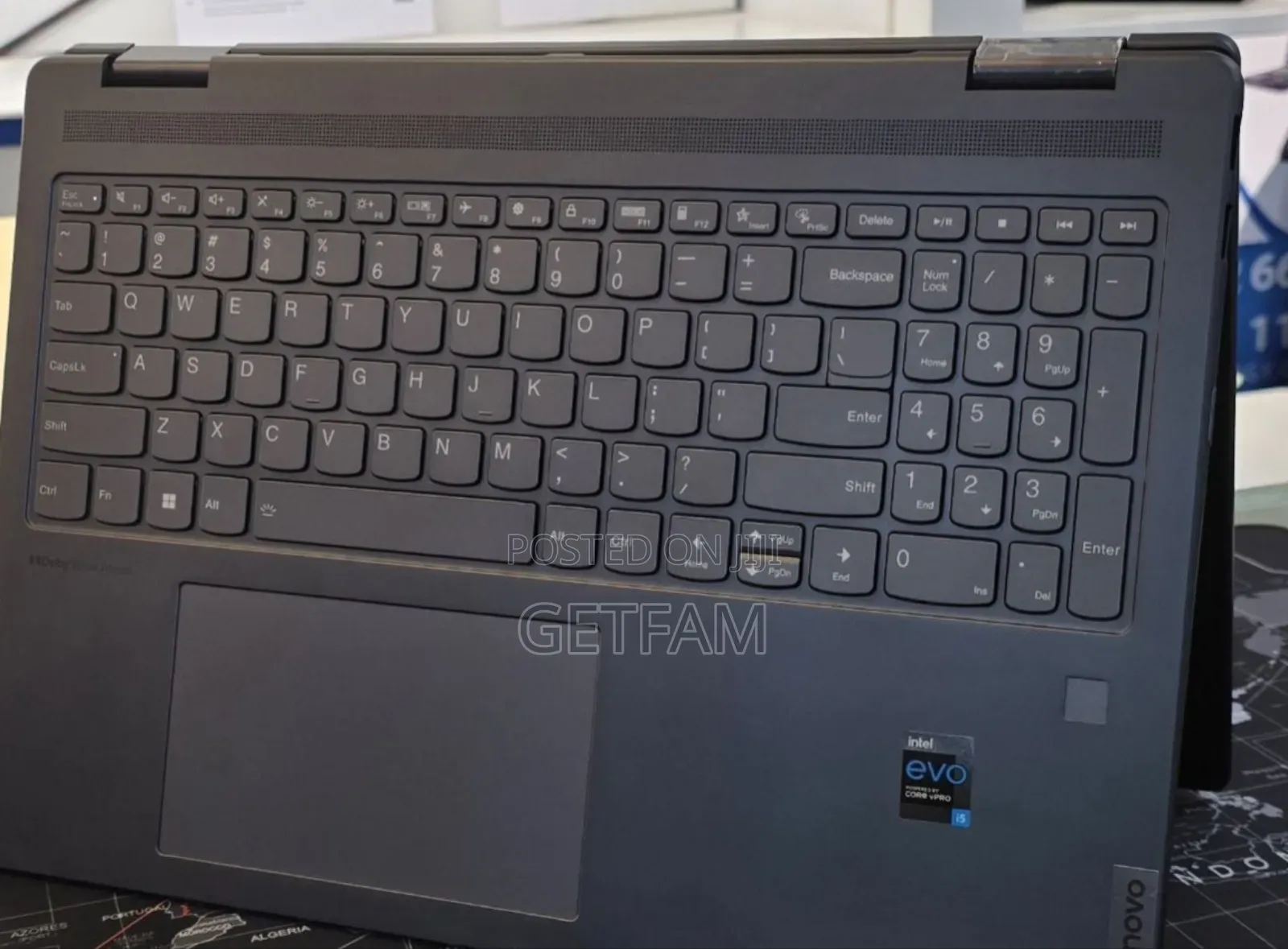 New Laptop Lenovo ThinkPad Yoga 16GB Intel Core I5 SSD 512GB