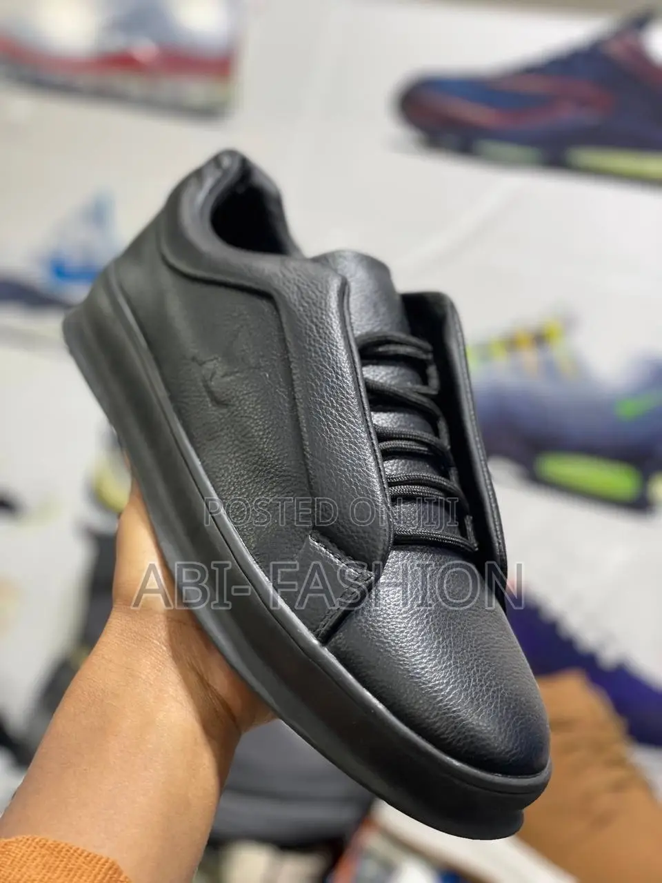 Louis Vuitton Men's Flat Shoe