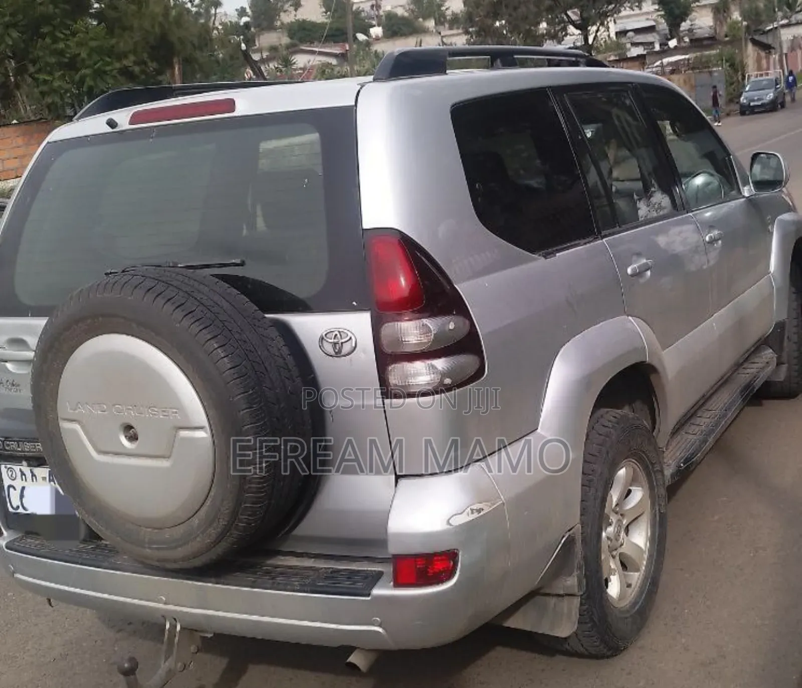 Toyota Land Cruiser 2005 Silver