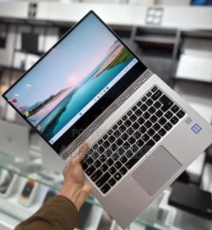 Photo - New Laptop Lenovo Yoga 910 8GB Intel Core I7 SSD 512GB