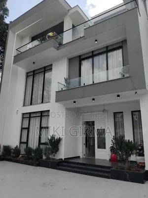 4bdrm Townhouse/Terrace in ላም በረት ማዕድን ሚኒስቴር, Bole for sale