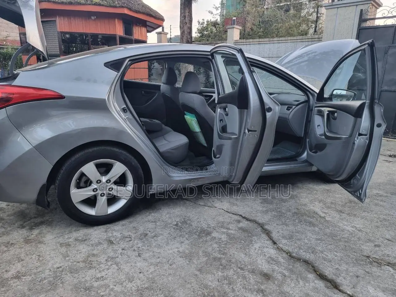 Hyundai Elantra GT 2013 Gray