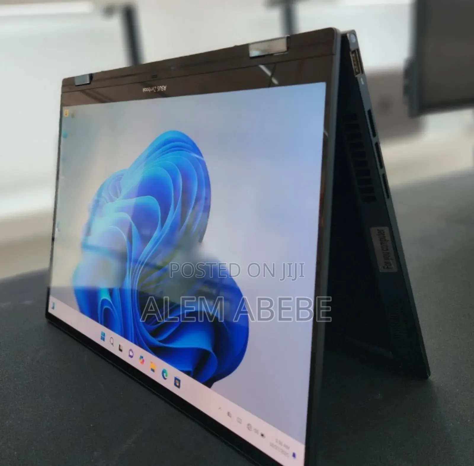 New Laptop Lenovo Yoga 7 15ITL5 16GB Intel Core Ultra 7 SSD 1T