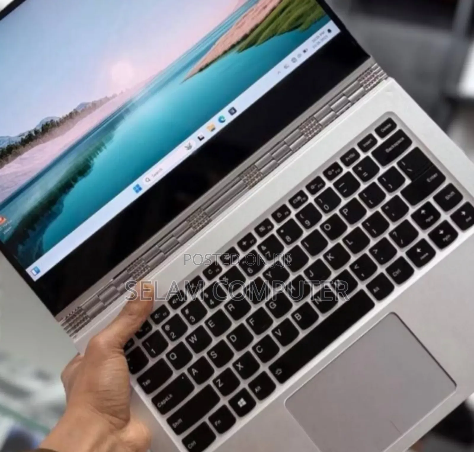 New Laptop Lenovo Yoga 910 8GB Intel Core I7 SSD 512GB