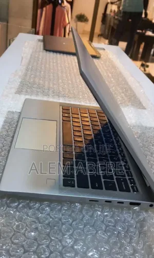 New Laptop HP EliteBook 830 G7 8GB Intel Core I5 SSD 512GB
