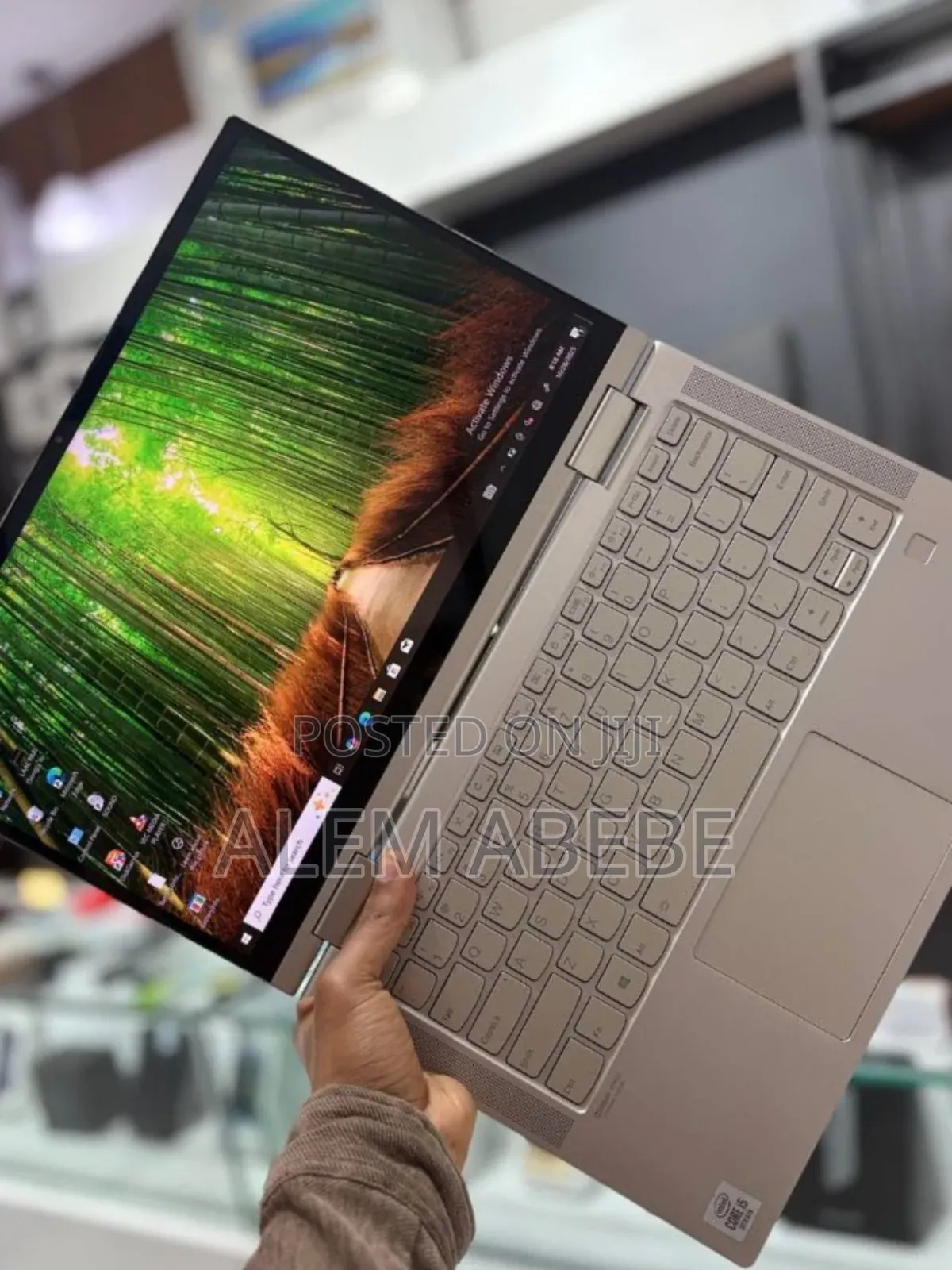 New Laptop Lenovo Yoga C740 8GB Intel Core I5 SSD 512GB