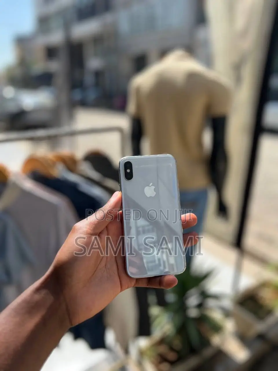 Apple iPhone X 64 GB White