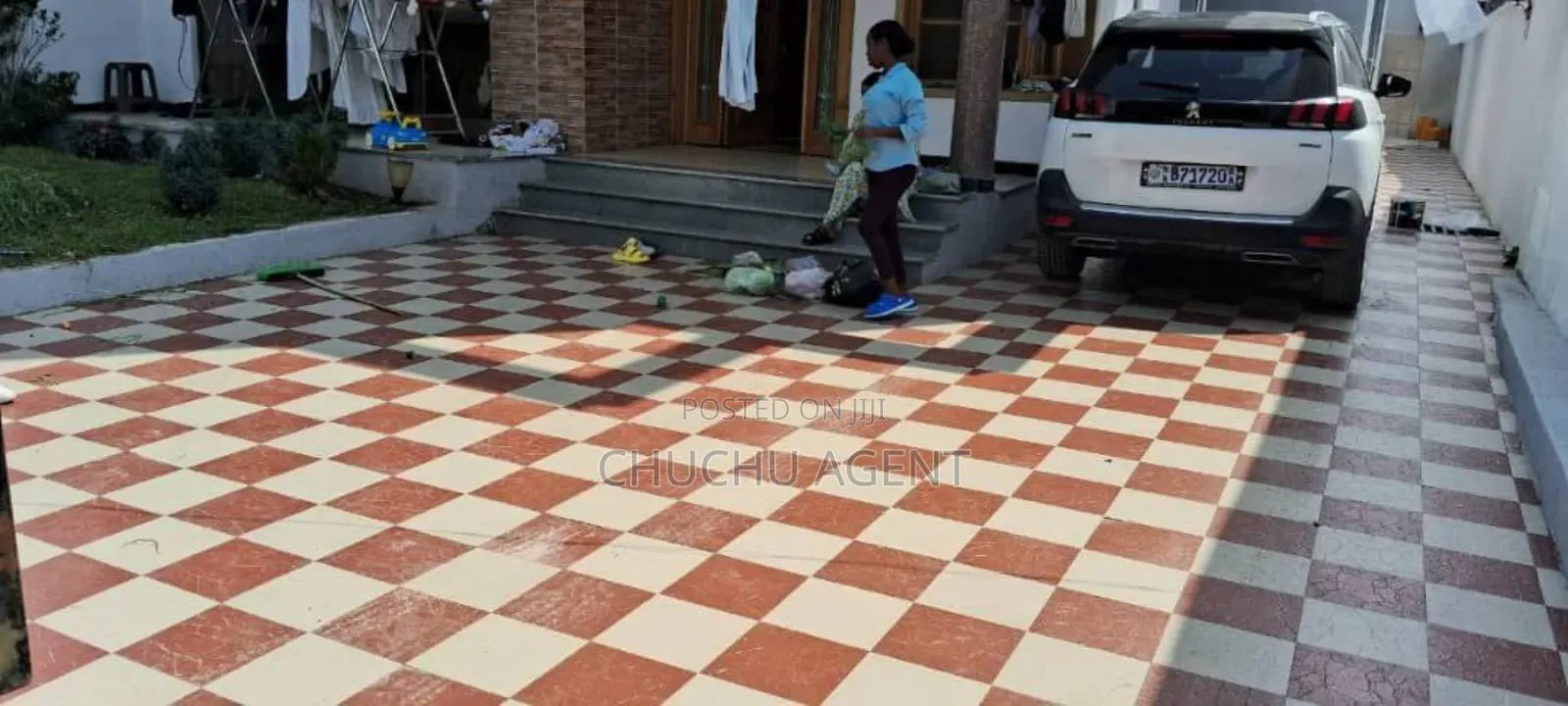 2bdrm House in Bole for sale