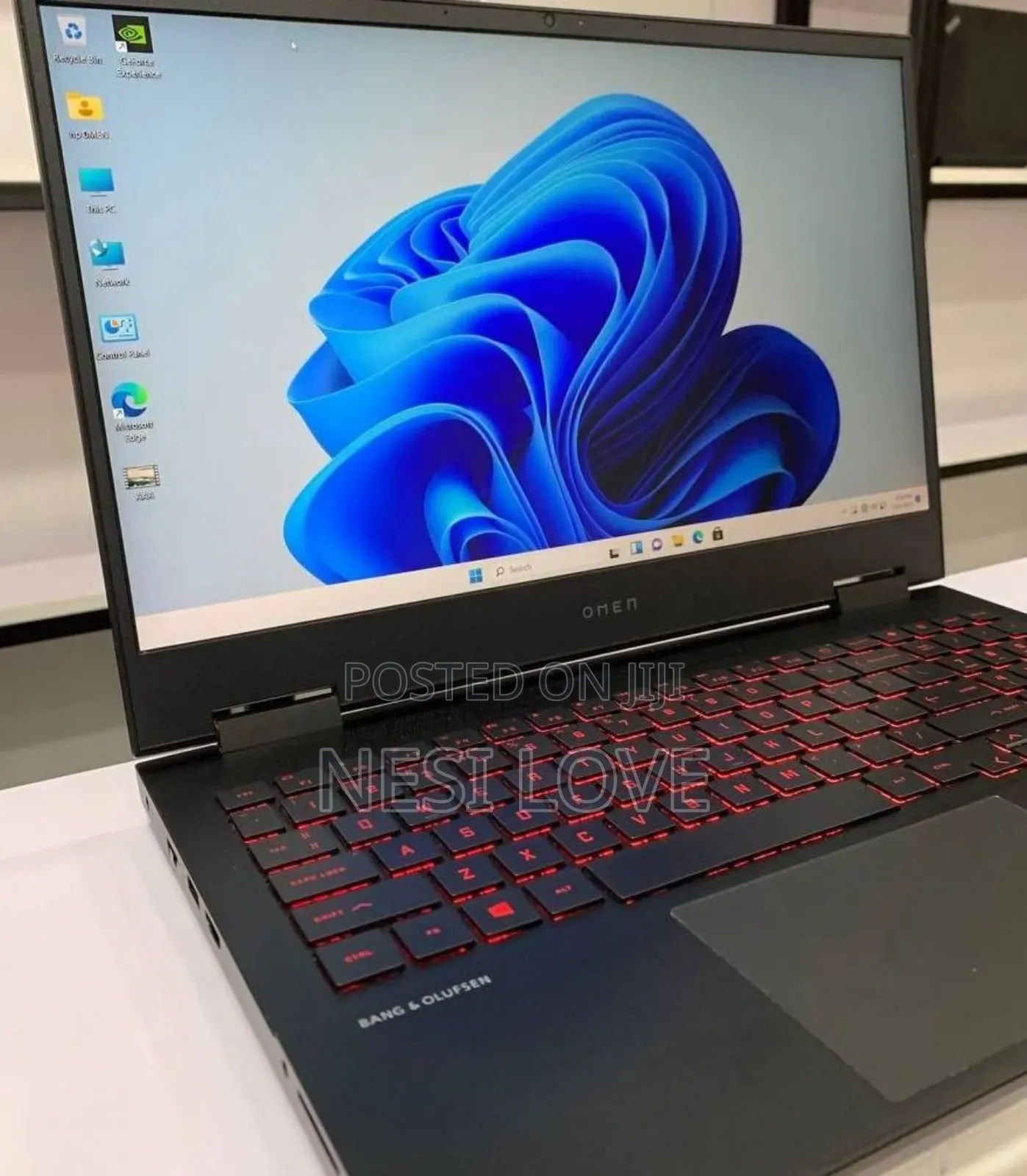 New Laptop HP Omen 15 16GB Intel Core I7 SSD 1T