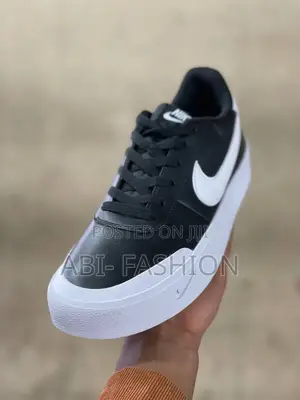 Nike Court Shot Men's Shoe