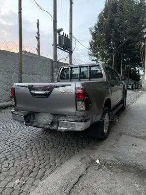 Toyota Hilux Revo Double Cab Deisel 2.8 AWD 2020 Gray