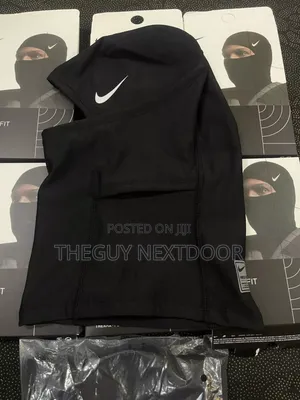 Photo - Nike Ski Mask