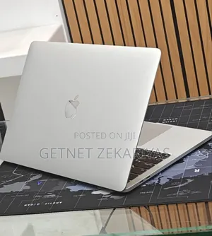 New Laptop Apple MacBook Pro 2023 M2 8GB Apple M2 SSD 256GB