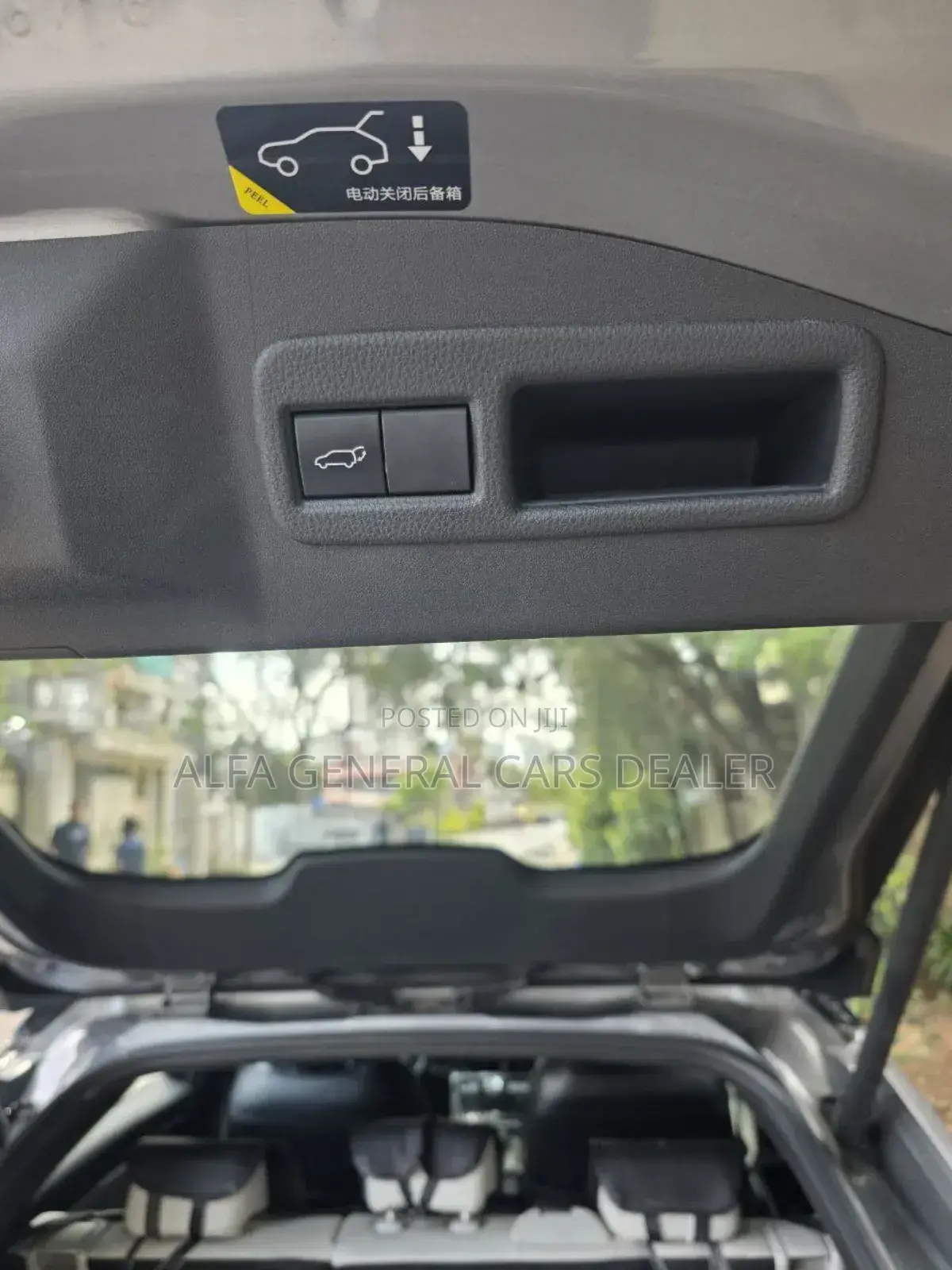 Toyota bZ4X 2023 Silver