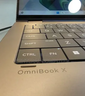 New Laptop HP OmniBook X Flip 14" 16GB Intel Core i5 SSD 512GB