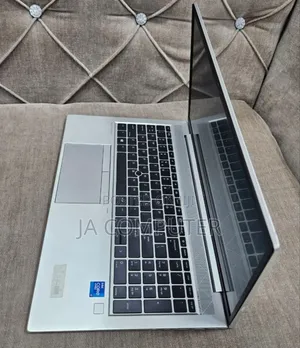 New Laptop HP EliteBook 850 G8 16GB Intel Core I7 SSD 512GB