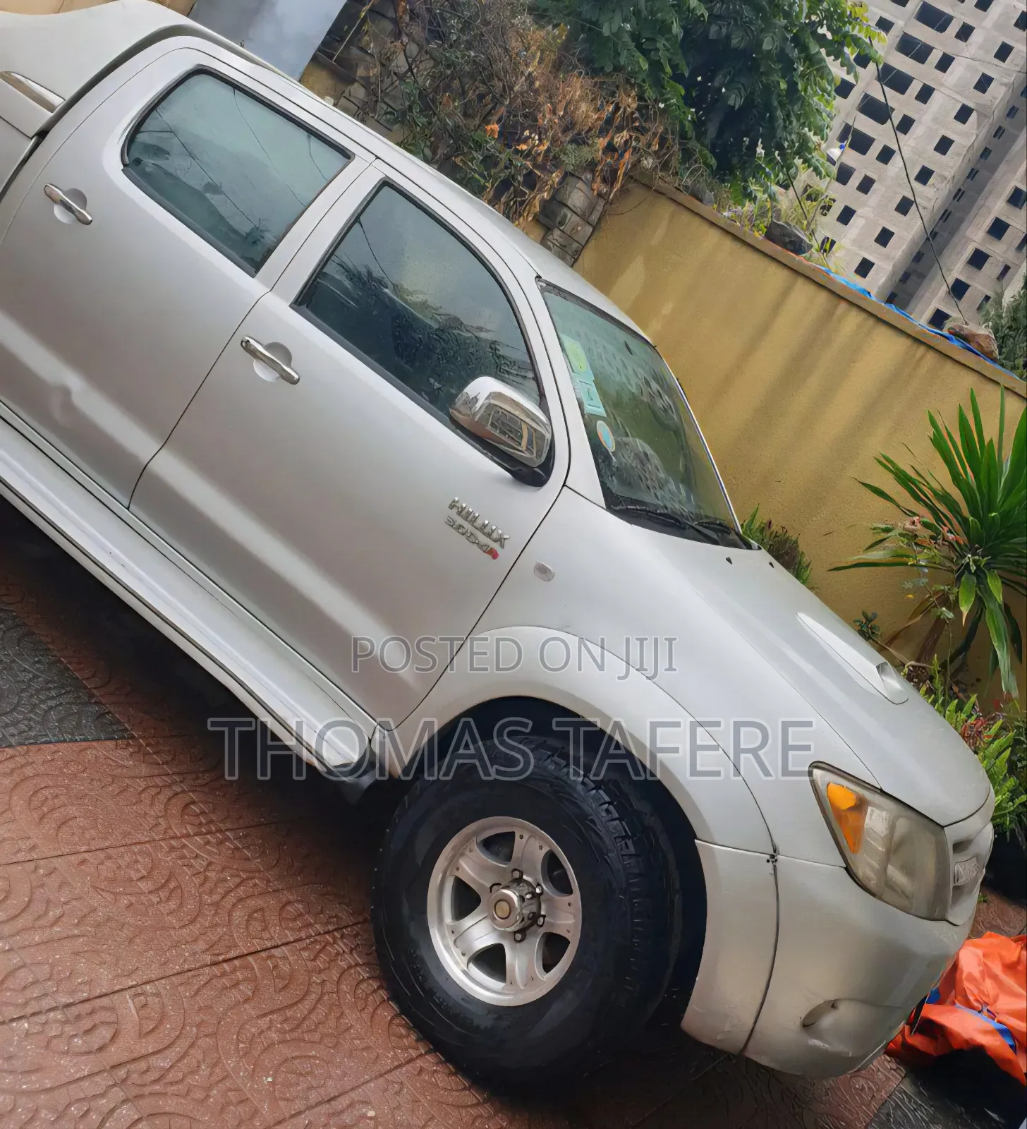 Toyota Hilux 2010 Gold