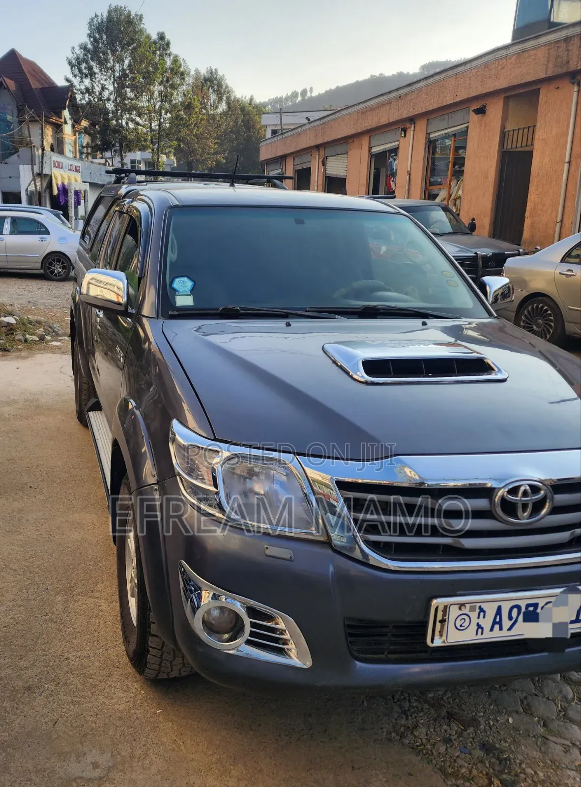 Toyota Hilux 2013 Gray