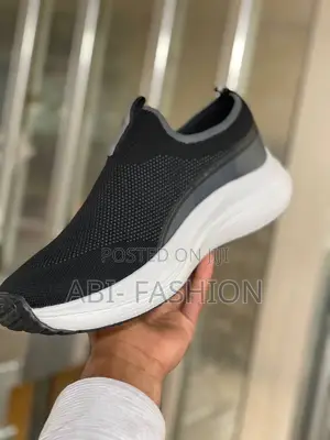 Skechers Max Cushioning Elite Premium Quality