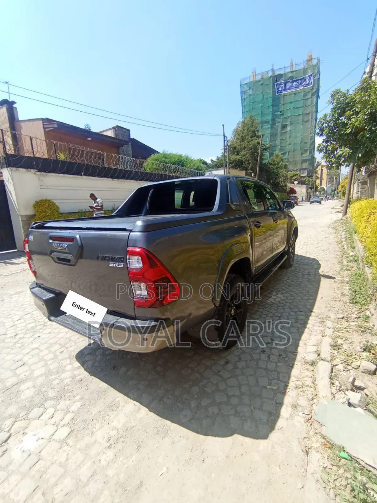 New Toyota Hilux 2022 Gray