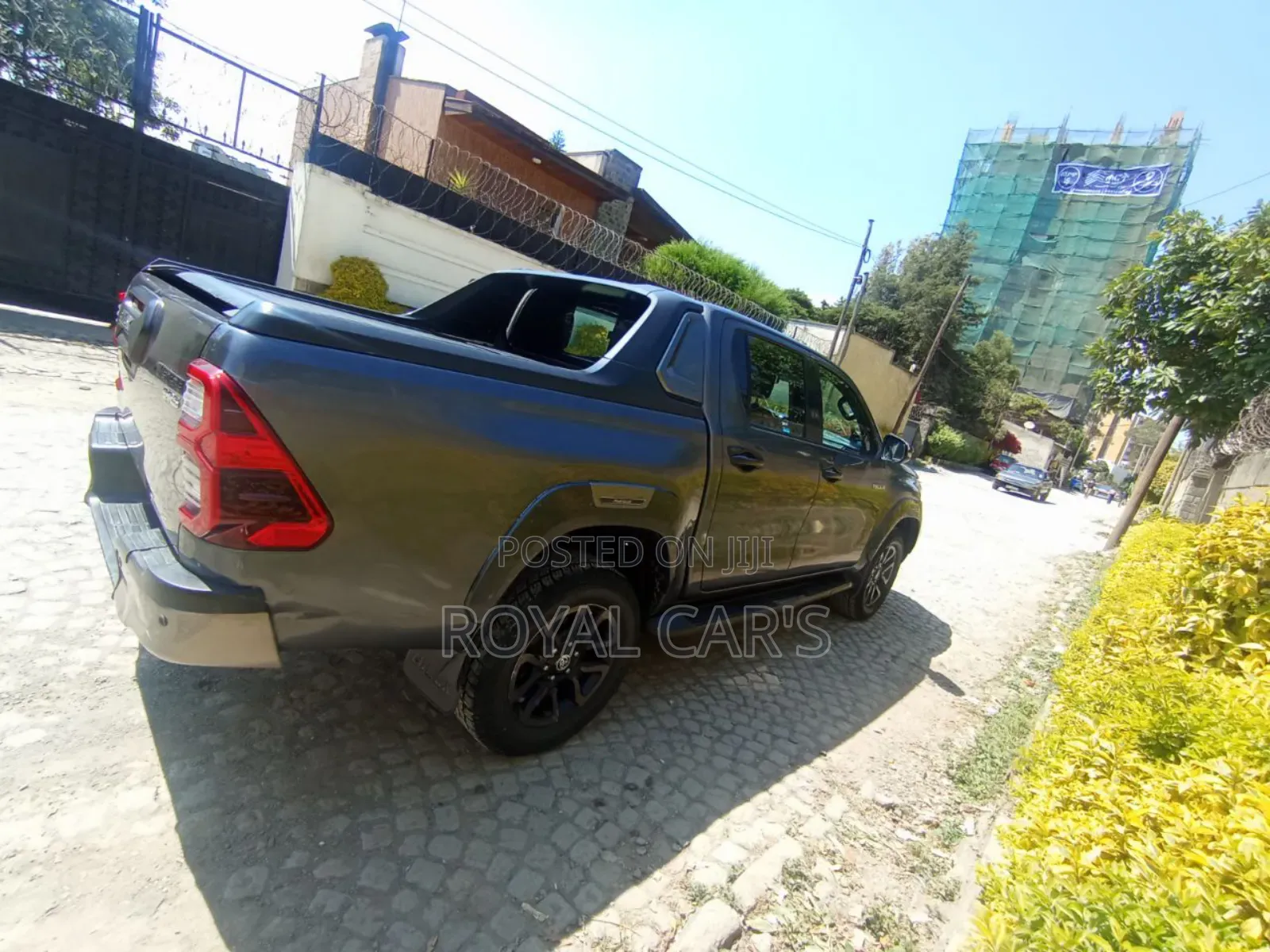 New Toyota Hilux 2022 Gray
