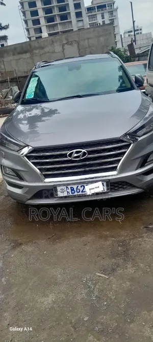 Photo - Hyundai Tucson 2020 Silver