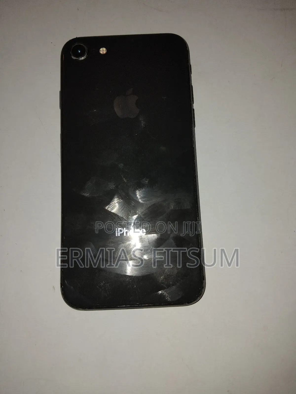 Apple iPhone 8 64 GB Gray