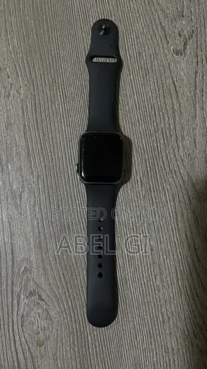 Photo - Apple Watch Series 5 40mm