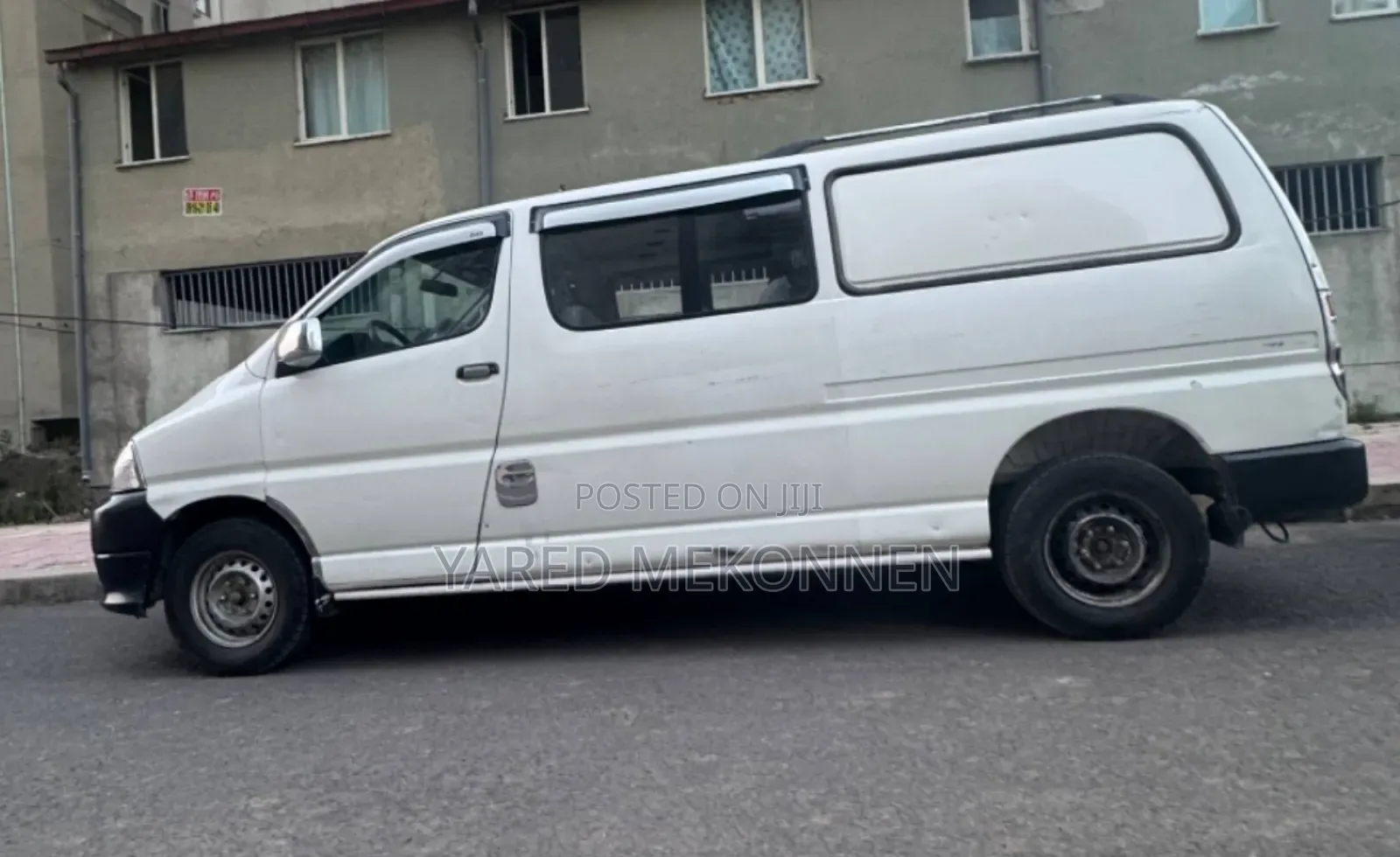 Toyota HiAce 2008 White