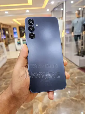 Photo - New Samsung Galaxy A16 128 GB Black