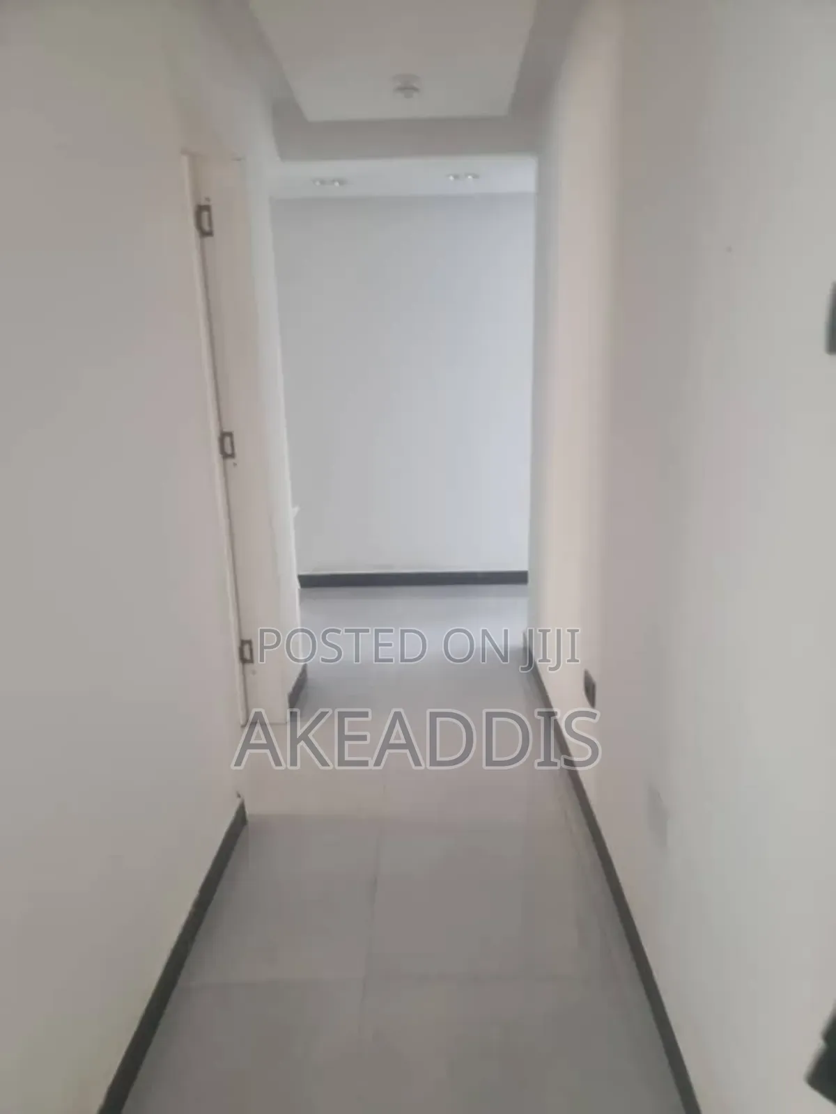 Furnished 3bdrm Condo in ቦሌ ቡልቡላ, Bole for sale