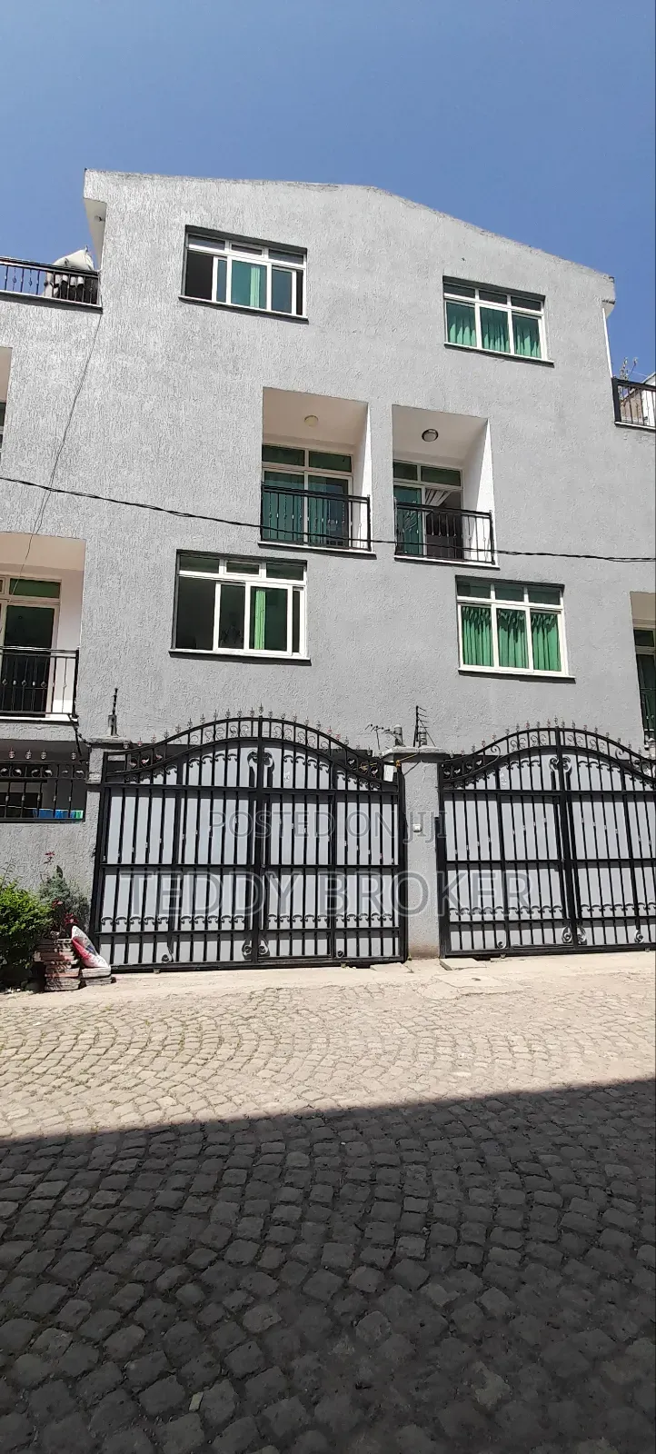 6bdrm House in Haile Garment, Nifas Silk-Lafto for sale