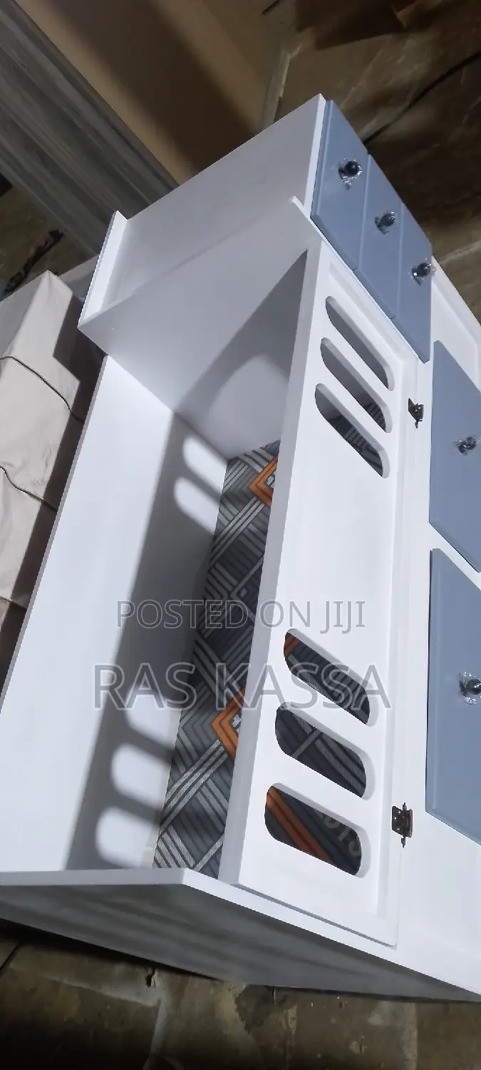 የህፃናን ልጅ አልጋ 10