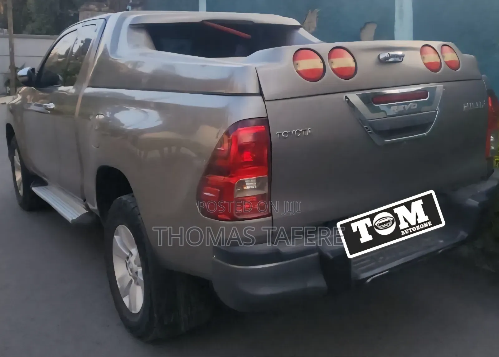 Toyota Hilux 2019 Gray