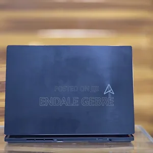 New Laptop Asus Zenbook 14 UX434 32GB Intel Core I7 SSD 1T